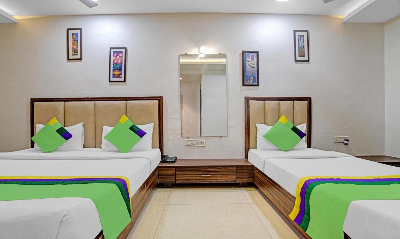 Treebo Trend Royal Galaxy Park Hotel Indore Buitenkant foto